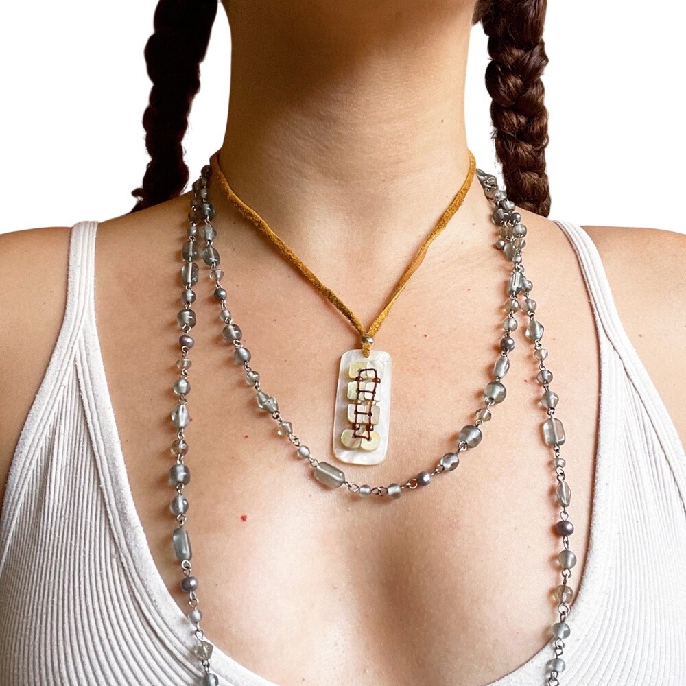 Vintage 90s Earthy Square Mother of Pearl Shell Architecture Velvet Necklace
